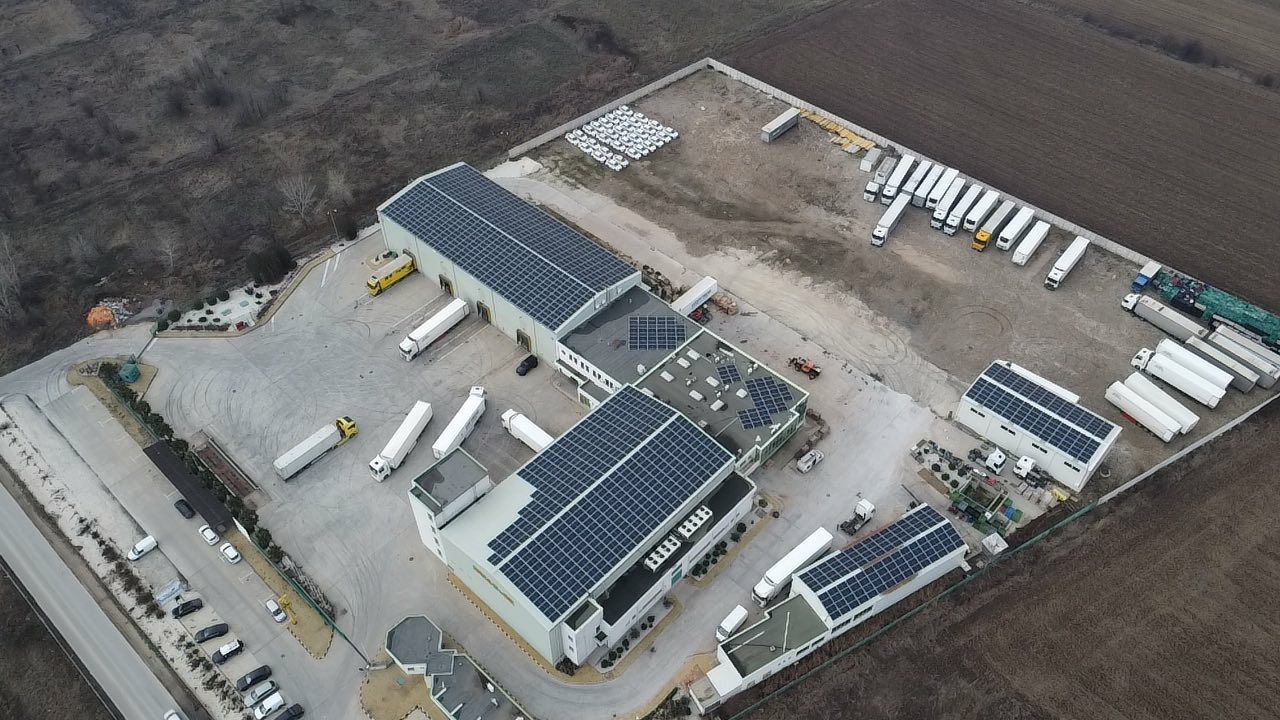 Изграждане на фотоволтаична централа на покрив за Глобал Транс ООД, 545 kW