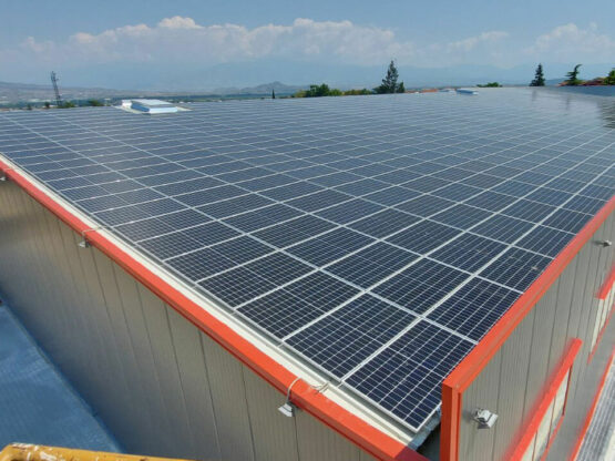 Photovoltaik-Dachanlage Mantar GmbH, 400 kW