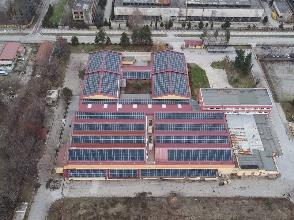Iskra-Fabrik, Photovoltaik-Dachanlage 600kW