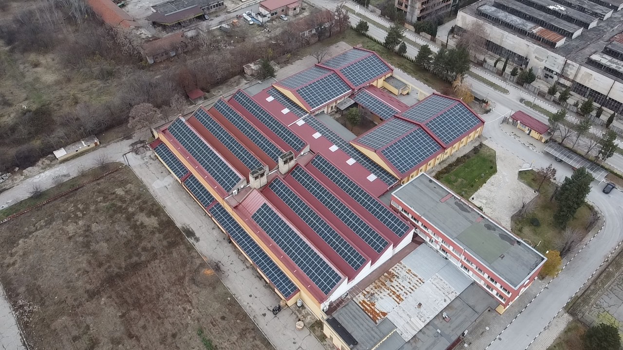 Фотоволтаична покривна централа за фабрика Искра, 600kW